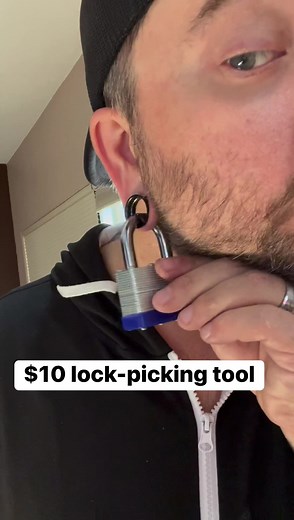 This lock pick tool really works | The Ryan And Amber Show