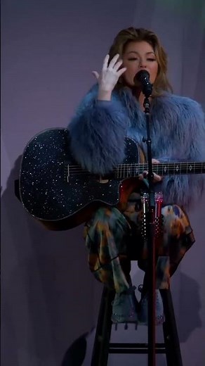 You're Still The One with Chris Martin ‪@coldplay‬ 💞 #shorts #stilltheone