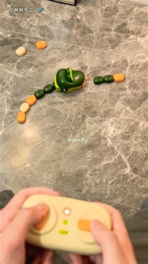 Insane Remote Control Snake toy! 🐍🎮