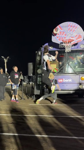 Magic Moments in Streetball: Hoop Bus Highlights