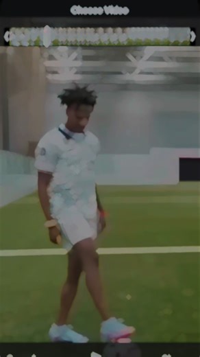 AI Scout Reviews IShowSpeed's Soccer Skills