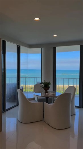 You can never go wrong with installing a home bar into your house. We're loving this one especially because of the @scotsman_ice ice maker 🧊🍸 Cocktail, anyone? #splendidhomedesign #houseenvy #ihavethisthingwithcolor #interiordesire #interiordesign #kitchenandbathdesign #remodel #remodels #tile #kitchen #instaremodel #designer #kitchens #homegoals #countertops #instagood #builders #designtime #architecture #designbuild #homeinspo #patterns #construction #bar #icemaker #ice #homebar | Splendid H