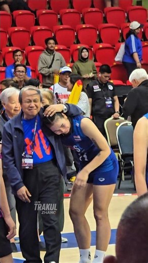 The Association President adores Aomsin #volleyball #volleyball #womenvolleyball #vnl2026 #Thaila...