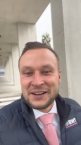 Join Boris as he takes you behind the scenes at BWT headquarters in Mondsee, Austria! 🇦🇹From coffee breaks ☕ to checking out a race car 🏎️ and giving a tour of our shop, it’s a busy day!Want a sneak peek? Watch the video and drop a comment if you want to see more! 👀#BWT #BestWaterTechnology #PinkUpYourLife #PinkMoment #Water #ClimateBottle #BWTwater #BehindTheScenes #BWTMondsee #BWTBoris | BWT