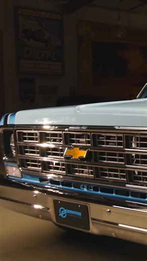 20 MPG on a 1978 Chevy C30 Dually - Jay Leno's Garage 🏔️🌖🌏 | Breaking Viewpoint