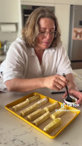 Baked Feta-Phyllo Sticks with Honey Drizzle