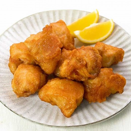 カラッとジューシー！ 鶏胸肉の唐揚げのレシピ動画・作り方 | デリッシュキッチン