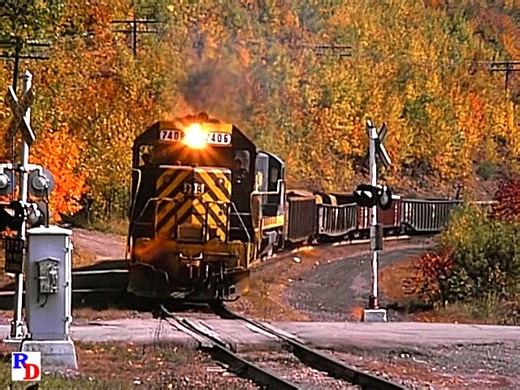Delaware & Hudson freights are seen from theee locations on the now abandoned Penn Division. Notice the two youngsters who come trackside to watch the train in the first shot. From the JPM show "Railfanning the Delaware & Hudson, Volume 6" https://rfd.video/DandH6 | Railfan Depot