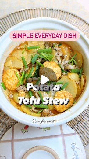 Honey Bee 🐝 on Instagram: "【Recipe】Uncomplicated comfort dish with soft creamy potatoes and silky tofu, stewed with minced meat in a mildly tangy savoury tomato base gravy. Appetising and super easy to eat. You can absolutely eat this on its own with less seasonings, else it’s really good with steam rice too. Pre frying the tofu & potato pieces help keeps their shapes while stewing. It also adds extra flavour to the dish. Feel free to sub minced meat with diced luncheon meat or even more mushro