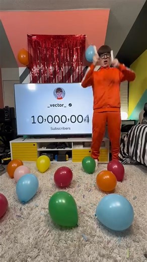 “What’s Inside the YouTube Box? 😳📦🔥” #YouTube #Unboxing #MysteryBox