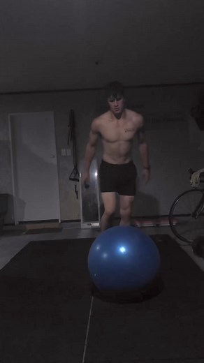 To All the Elite Athletes & Teams in Australia Who Loved the Original Rocket Fuel... You've felt the power of Rocket Fuel, helping you push harder, train longer, and perform at your best. But there’s one question you’ve all been crying out for: Is Every Batch Banned Substance Tested? The Wait Is Over! We're excited to introduce our new Rocket Fuel for Athletes - the same trusted formula, now fully certified under the Informed Sports Programme. Every batch is rigorously tested to ensure it's free