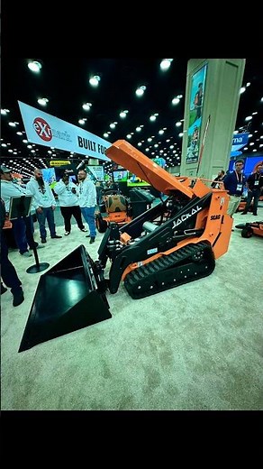 The New Scag Jackal! Kohler & Kubota engine options and an 1,100 lb. lifting capacity! #scag