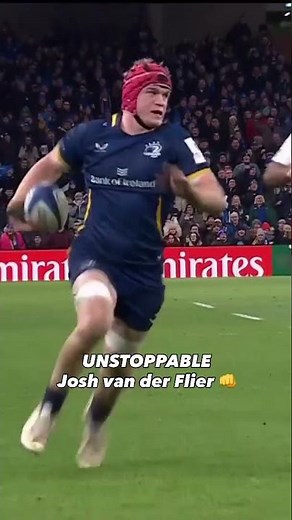 HOW did he score from there? 🤯 #Rugby