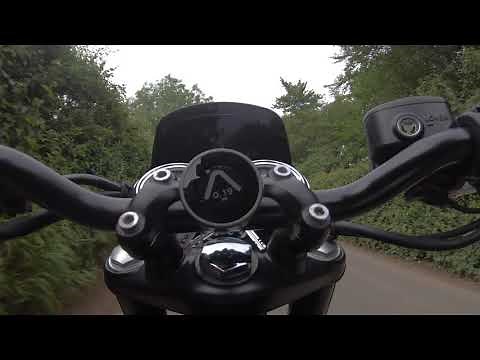 BeeLine moto ビーライン・モト