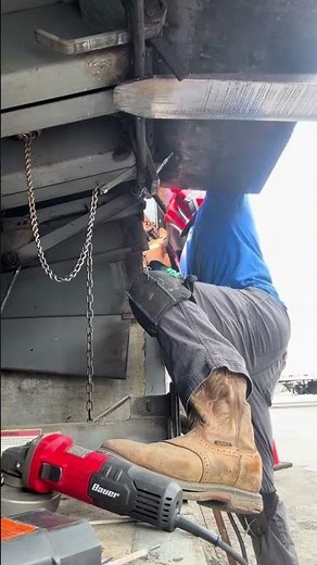 Plant Loading Dock Repair Mobile Welding Job #mobilewelder #mobilewelding #loadingdock #weldingjob