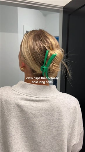 everyone needs a @KAXI CO clip!! #kaxico #kaxi #clawclip #longhairclawclip #hairstype