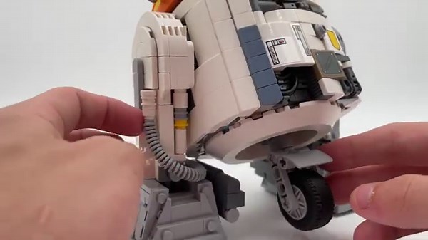 LEGO Star Wars 75416 CHOPPER (C1-10P) ASTROMECH DROID Review!