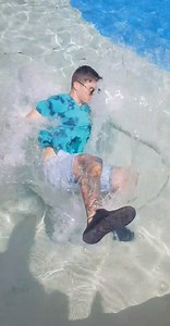 These are all perfect ways to lose friends... I think. Which friend would you do this with? 😂 | Maitland Hanley