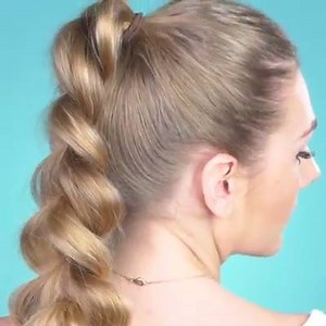 306 reactions · 560 shares | AMAZING! Video by Buzzfeed | Woman | Facebook