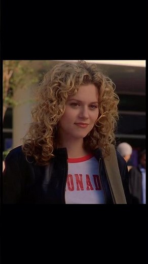Hilarie Burton in One Tree Hill (2003)🤎 #peytonsawyer #onetreehill #hilarieburton #2000s #shorts