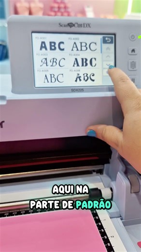 Is it possible to use the ScanNCut SDX without a computer? #scrapbooking #creativepapercraft