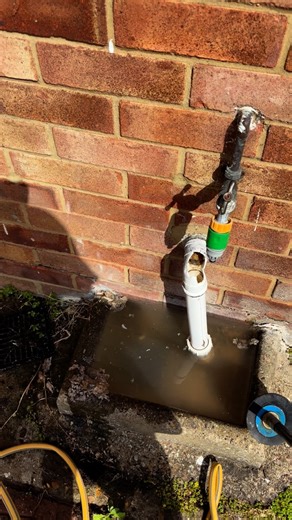 Top Notch Plumbers on Instagram: "How to easily unblock your outside drain 🪠 #gully #drain #blockage #plumbing #plumbingservices #plumber #plumberlife #diy #fyp #asmr #viralreels #reels #viralvideos #explore #followers #explorepage✨"