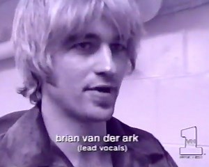 here’s 6 minutes of us playing on VH1 in 1997 🎸 | The Verve Pipe
