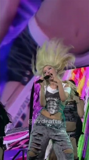 KATSEYE perform “ Gnarly “ Live @ The Wildworld Tour Manchester 💚✨ pt. 2