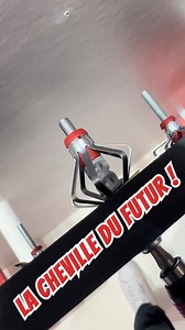 Aujourd’hui, j’ai testé la nouvelle cheville DuoHM de chez Fischer, et je dois dire qu’elle envoie du lourd ! 🔧✨ Contrairement à la version HM simple, cette petite merveille n’a même pas besoin de pince pour le serrage ! 🙌🔩 Les points forts : • Gain de temps ⏱️ : Fini les manipulations compliquées, elle se fixe simplement et rapidement, sans outillage spécial ! • Praticité 🛠️ : Idéale pour ceux qui recherchent l’efficacité sans se prendre la tête. • Solidité 💪 : Même sans pince, elle assure