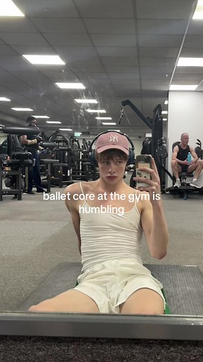 Humbling Ballet Core Gym Workout with Elastic Bands