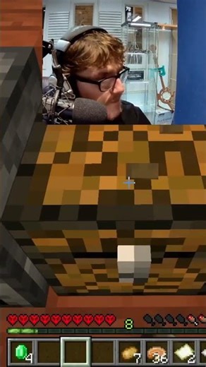 Where's the Backpack Recipe? Minecraft Crafting Hunt!