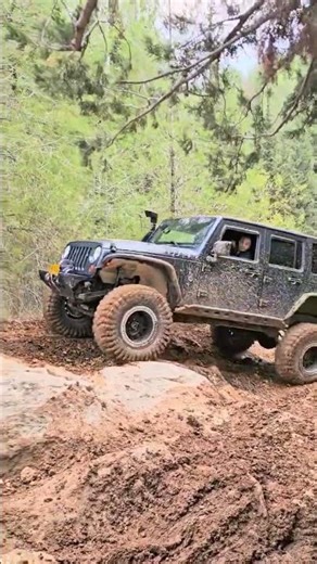 Jeep Wrangler Extreme Mud Challenge