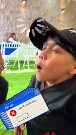 lastplace86 (@lastplace86)’s videos with Windows Error Sound - Brad