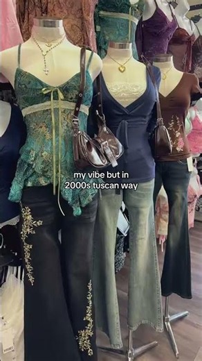 2000s Tuscan Mom Vibe #2000s #2000snostalgia #fashion #y2k #2000saesthetic #outfitideas #y2koutfits