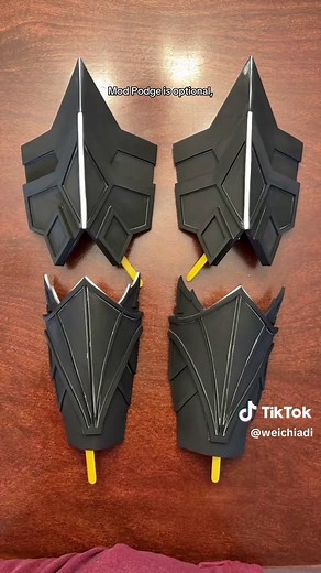 a hopefully helpful little cosplay tutorial for shaping eva foam into armor #azulacosplay #atlacosplay #avatarthelastairbender #evafoam #cosplayarmor @Lumin’s Workshop
