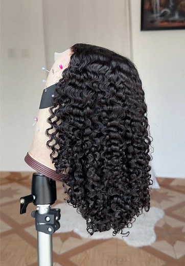 Curly Hair Definition and Styling Tutorial