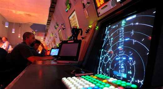 IBM, Raytheon named by Trump to revamp aging US air traffic control system