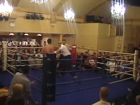 Unlicensed boxing Sean Hale vs craig roth