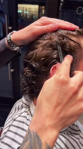 Shorter sides to make the top more prominent. It works. Every time. #bald #thinning #thinninghair #menshair #baldingsolution #haircut #mensstyle #fyp