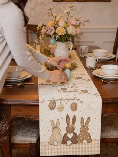Easter is almost here… is your table ready? 🐣✨ This bunny table runner is the perfect touch for your Easter brunch or family dinner. Soft neutral tones, adorable rabbit details, and cozy spring vibes all in one. Such an easy way to make your home feel festive without overdecorating. Don’t wait until the last minute 😉#easter #tablerunner #tabledecor #tablecloth #tiktok #tiktokshop #musthaveitem #tiktokviral #tiktokviralvideo