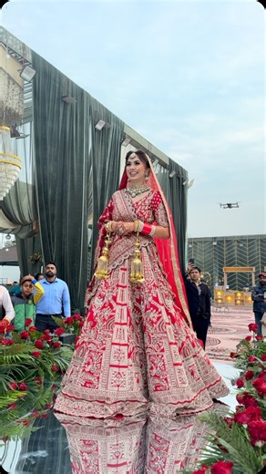 SHINE EVENTS on Instagram: "Every bloom, every light, and every detail whispers serenity. Bride and Groom: @s.o.n.a.a_& @grv_bansal Wedding Planned & Curated by - @shineevents_05 @dj_shine_ferozepur Venue : @hotelthreepalms_bti"