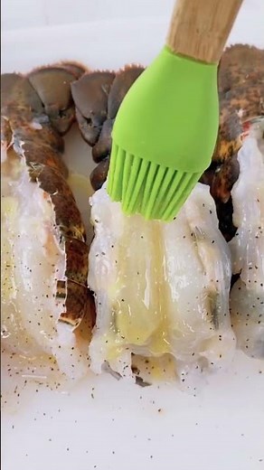 Air Fryer Lobster Tails with Lemon Garlic Butter
