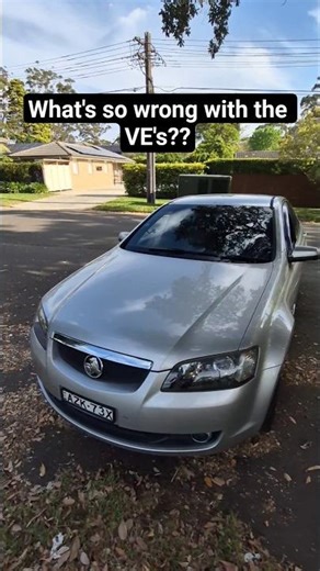 What's so wrong about the VE Holden Commodore? #holden #holdencommodore #hsv #v8 #cars #holdencalais
