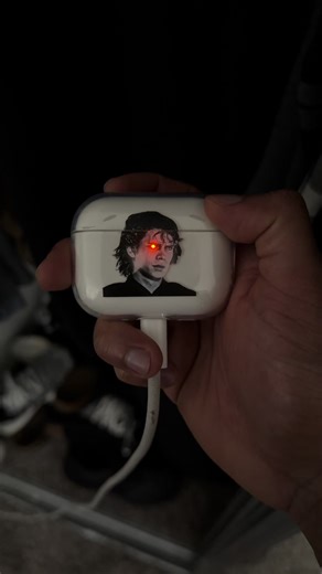 Anakin Skywalker AirPod Case Design
