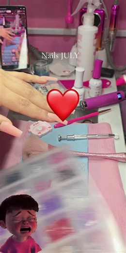 Uñas Acuáticas para Navidad: Estilo y Creatividad
