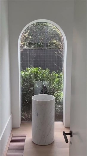 Behind the scenes | Williamstown House by Adam Kane Architects⁠