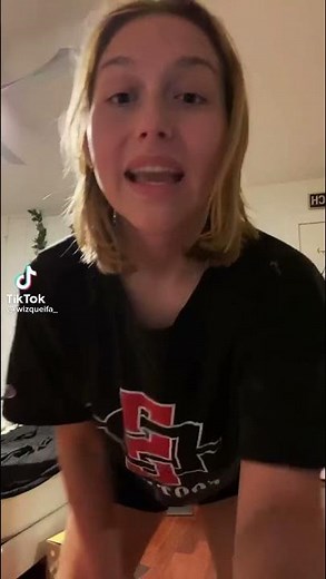 QUEEFING GIRL VIRAL TIKTOK!