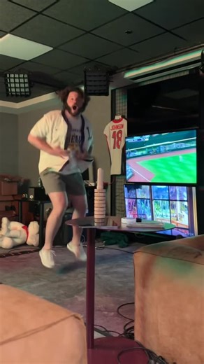 T-Bob Hebert | TIGERS WIN!!!! S/O my guy @h00pify for sticking it out!!!!!! | Instagram