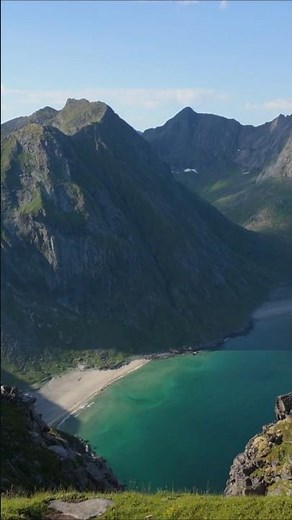 Norway's Most Epic Beach Hike: Kvalvika & Ryten 🇳🇴