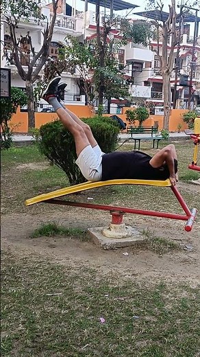 #Core exercise #fitnessmodel #Situps